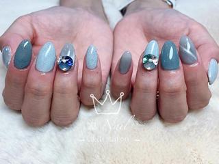 セミロング カラー ネイル Le’a NailSalonのネイルデザイン