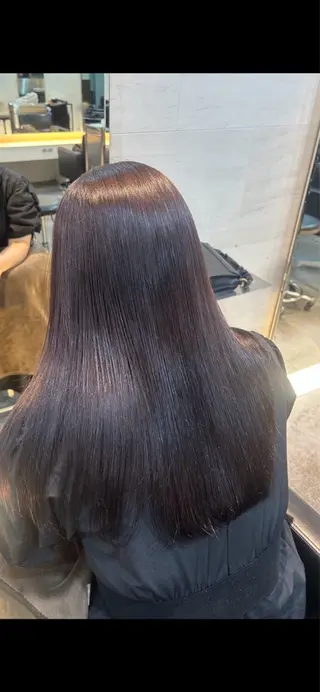 ロング カラー 神谷 幸明のヘアスタイル