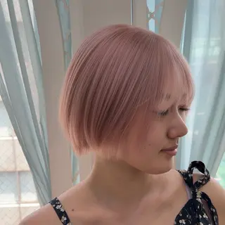 ショート 栄ハイトーン/ ベージュカラー/シンのヘアスタイル