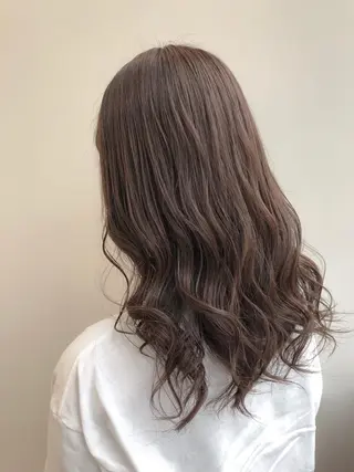 セミロング カラー 【透明感、艶髪】西村 有司のヘアスタイル