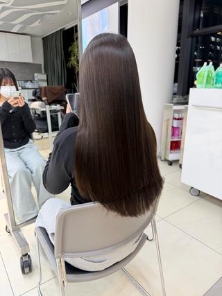 ロング 【yuni】 コタロウのヘアスタイル