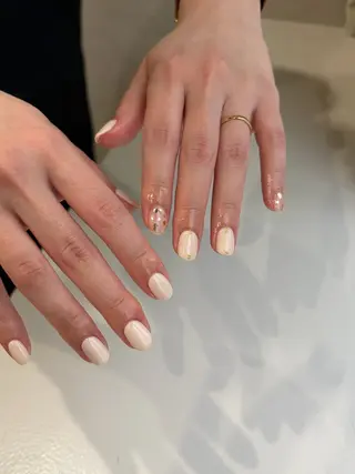 ネイル NINE_ SAKIのネイルデザイン