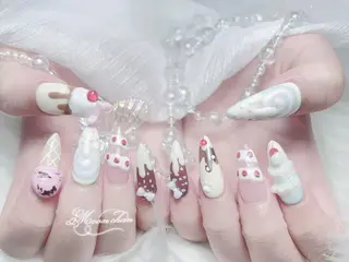 ネイル 🎀Reina🎀 長さ出し新宿のネイルデザイン