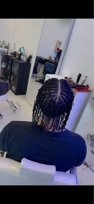パーマ 比嘉 志温のヘアスタイル