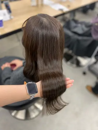 カラー 透明感カラー🌿 yuika🤎🍨のヘアスタイル
