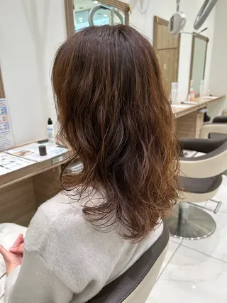 セミロング パーマ 奈良崎 和弘のヘアスタイル