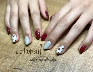 ミディアム ネイル ツメトマツゲ .のネイルデザイン
