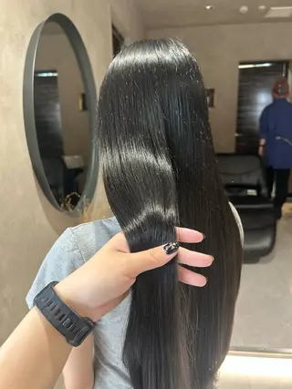 ロング カラー 《.Xian》リク/ 艶カラー✨カット✂️のヘアスタイル