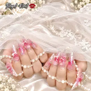 ネイル RINA Nail_Royalのネイルデザイン