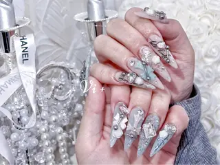 ネイル ✨Nailsalon Vi+✨のネイルデザイン