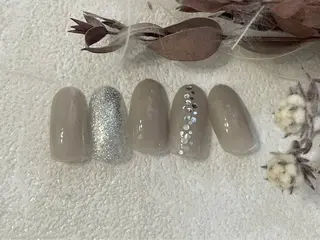 ネイル mogunail &blowのネイルデザイン