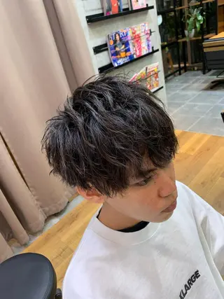 パーマ メンズ 天野 開のヘアスタイル