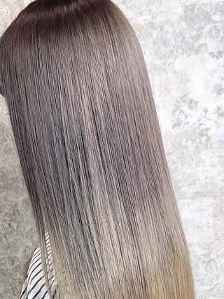 ロング 内山 京耶のヘアスタイル