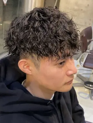 ミディアム ツイスパ特化 メンズサロンのヘアスタイル