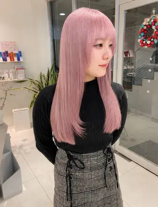 ロング カラー 浅野 匠のヘアスタイル