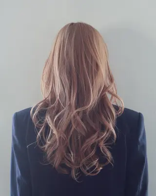 ロング カラー パーマ ヘアアレンジ ヒグチ リンのヘアスタイル