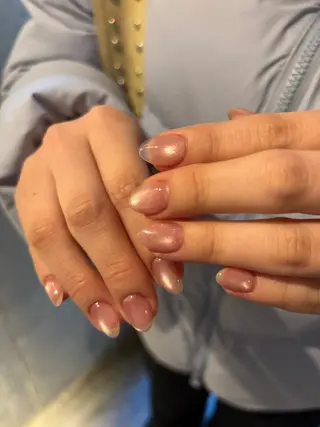 ネイル Manon Tomiのネイルデザイン