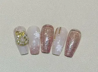 ネイル CHERIR Emiのネイルデザイン
