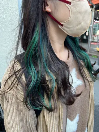 セミロング カラー スダユーヤ 💫推しカラーウルフのヘアスタイル
