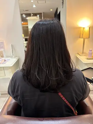 ミディアム 福本 聖海のヘアスタイル