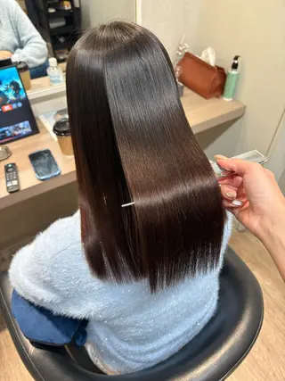 ロング Hirona 縮毛矯正/髪質改善のヘアスタイル
