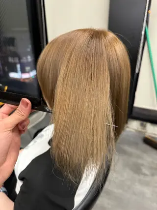 ミディアム 川井 英郁のヘアスタイル