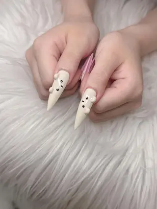 ネイル Lee Nailsのネイルデザイン