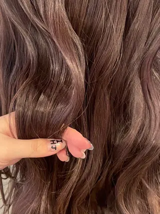 カラー 韓国レイヤー YOKE reinaのヘアスタイル