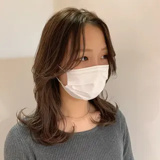 セミロング Viot 銀座 樋口 桃佳のヘアスタイル