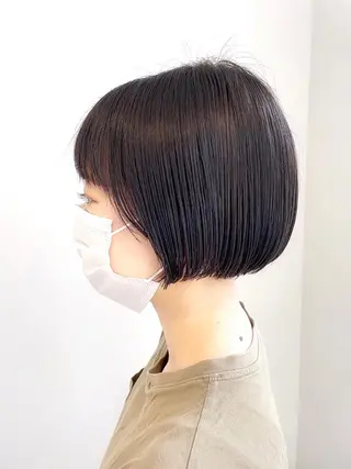 ショート カラー ボブ/縮毛/レイヤー モトナリのヘアスタイル