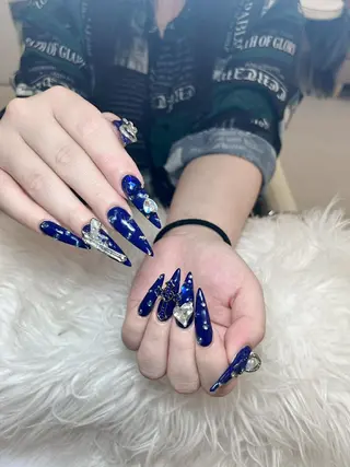ネイル Anh ゴテゴテネイルのネイルデザイン