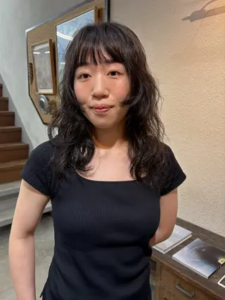 パーマ 長谷 若奈のヘアスタイル