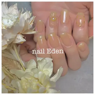 ネイル Eden ♾️のネイルデザイン