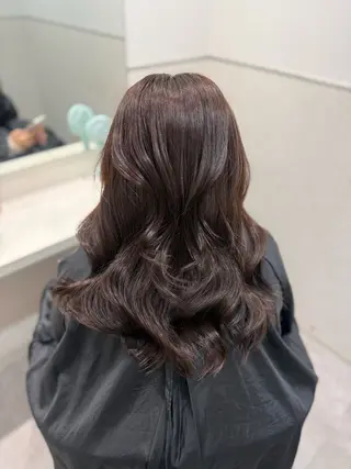 セミロング カラー ラベンダー💜オリー ブ‪💚暗髪🖤のヘアスタイル