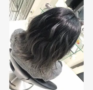 ミディアム カラー 【育休中】EARTH 荒井店HARUNAのヘアスタイル