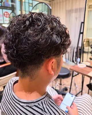 ショート パーマ メンズ メンズパーマ／カラー 【Takashi】のヘアスタイル