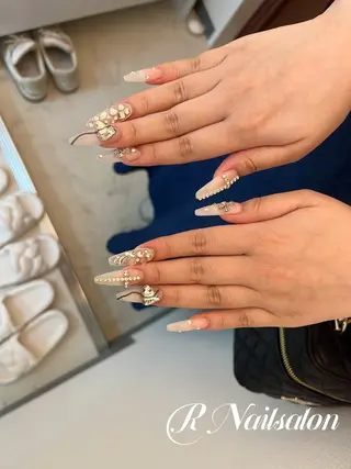 ネイル RNailsalon メイのネイルデザイン