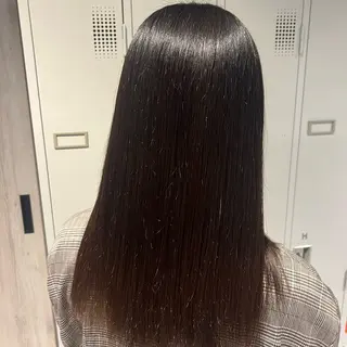 セミロング Applause ナナのヘアスタイル