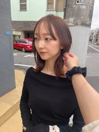 ショート カラー H I ＮＡのヘアスタイル