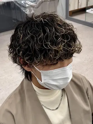 ショート 京都河原町 メンズパーマ助川龍哉のヘアスタイル