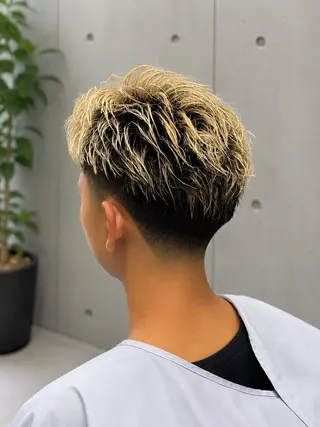 ショート カラー メンズ 浅見 天翔のヘアスタイル
