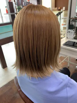 ミディアム カラー 隅田 美樹のヘアスタイル