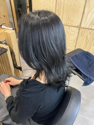 ミディアム カラー Sia中野新橋　店長 田中　優莉乃のヘアスタイル