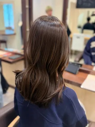 ロング 勝見 美春のヘアスタイル