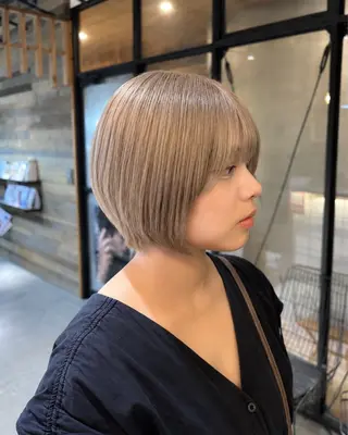 ショート カラー 溜一太／似合わせ/ メンズカットのヘアスタイル