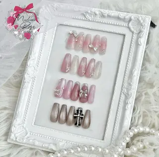 ネイル Macherie Rose Jrのネイルデザイン