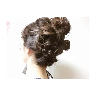 セミロング パーマ ヘアアレンジ くるくるパーマ aikoのヘアスタイル