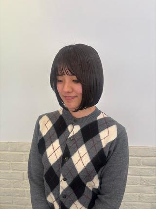 ミディアム カラー くいた あやなのヘアスタイル