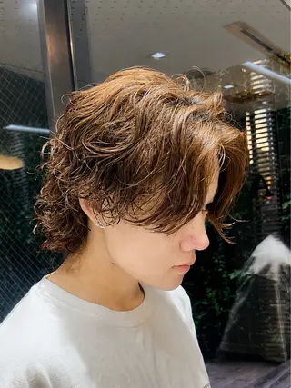 ミディアム パーマ メンズ 🇺🇸サーフカール 🇺🇸ケンシロウのヘアスタイル