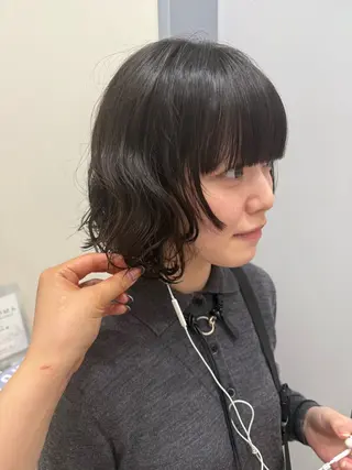 ミディアム パーマ 杏華レイヤー/ パーマ/ハイトーンのヘアスタイル